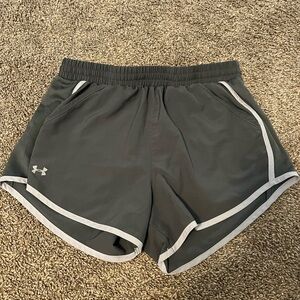 Gray under armour shorts